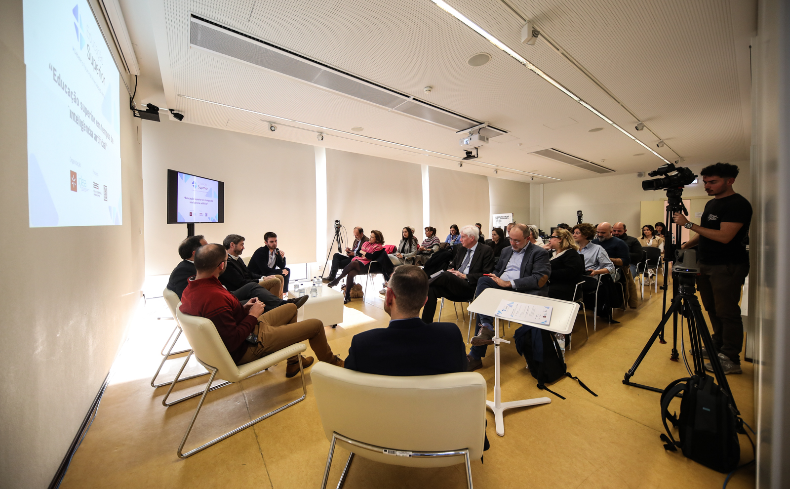 Thumbnail da galeria Debate Educação Superior em tempos de Inteligência Artificial